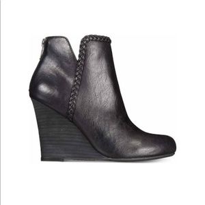 Report women’s gently warn Wedge booties
